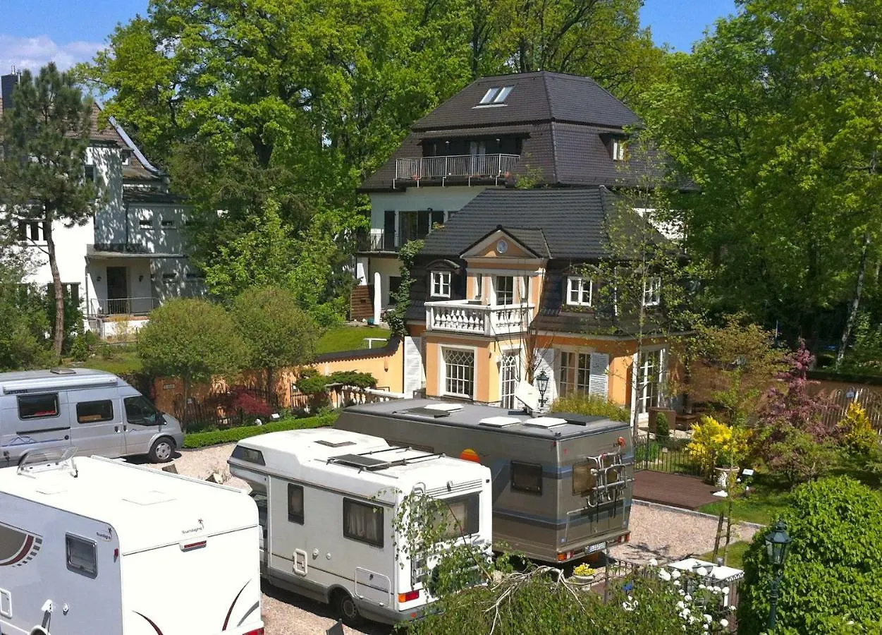 ロッジ Yacht- , Und Reisemobilhafen 